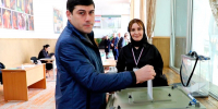 Врио главы Кайтагского района Запир Гасанов проголосовал на выборах - Кайтагский район